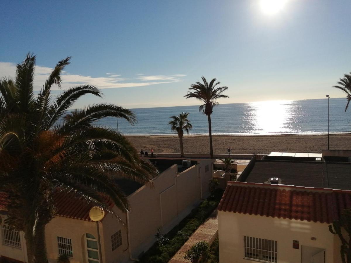 Estudio Frente Al Mar Roquetas de Mar Exterior photo