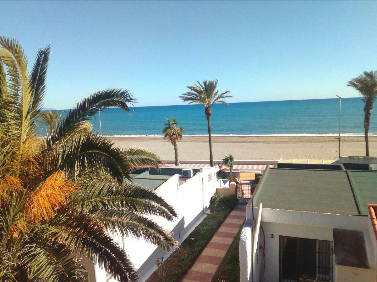 Estudio Frente Al Mar Roquetas de Mar Exterior photo